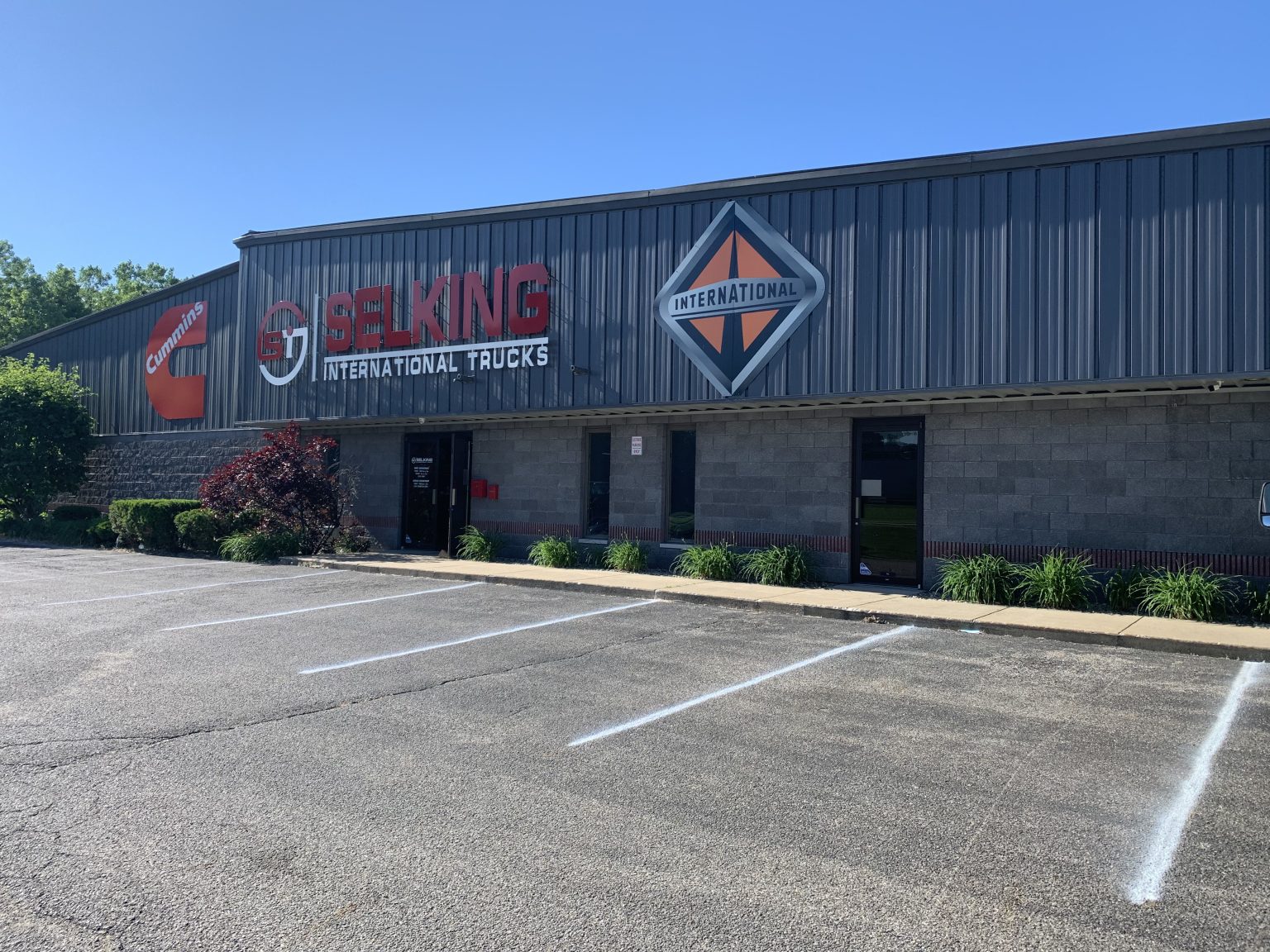 Elkhart Selking International