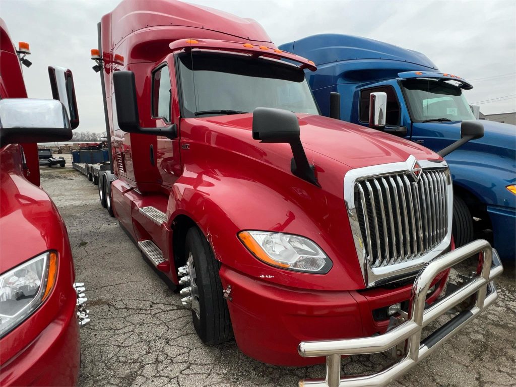 2019 INTERNATIONAL LT - Selking International | Trucks, Service, And ...