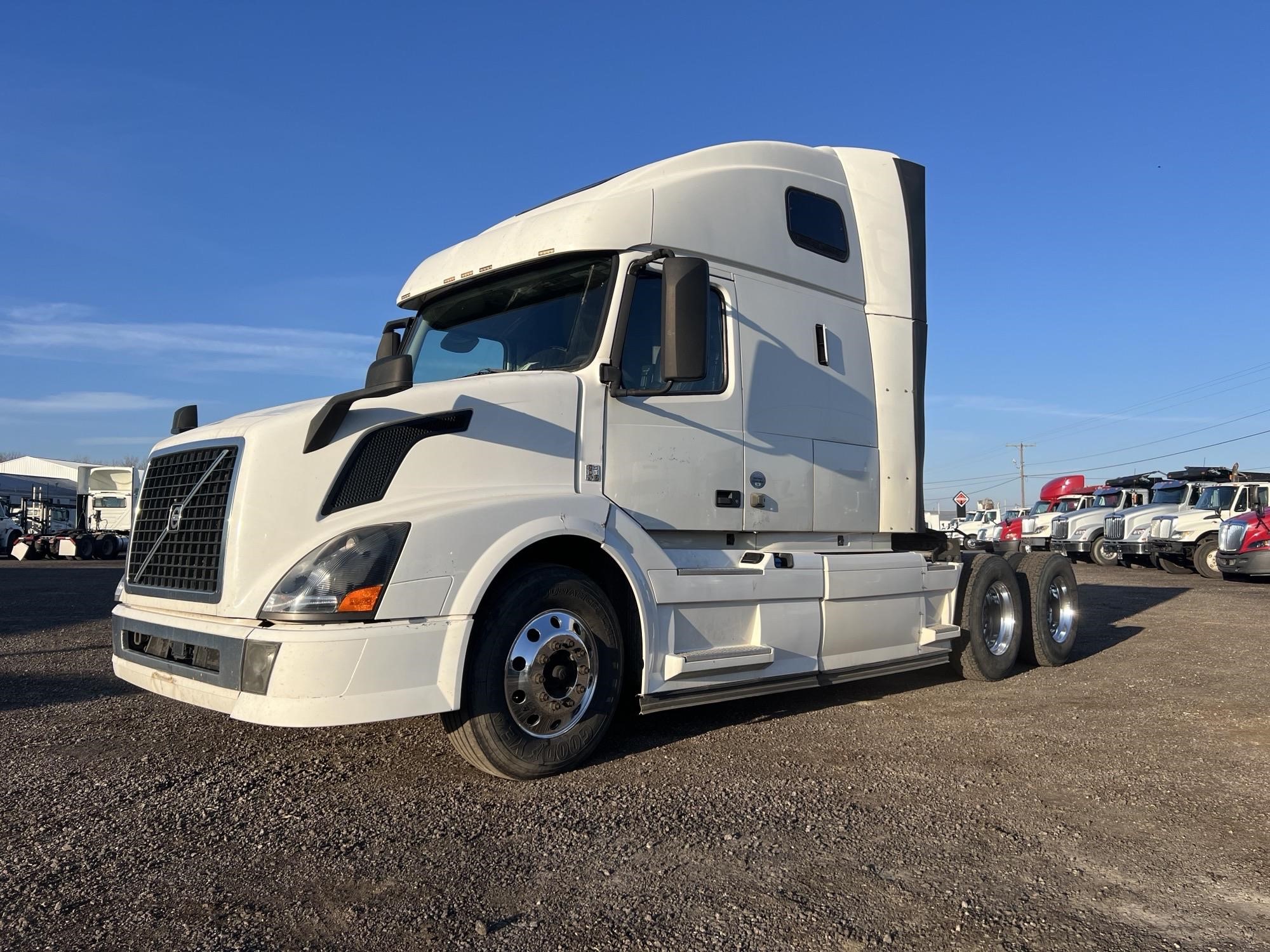 2016 VOLVO VNL64T630 - Selking International | Trucks, Service, and ...