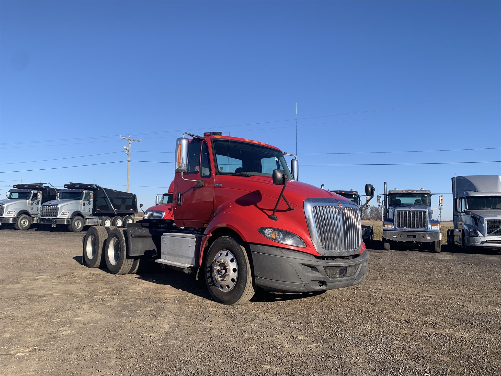 2017 INTERNATIONAL PROSTAR - image 2 of 6