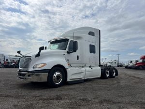 2019 INTERNATIONAL LT 9021493450