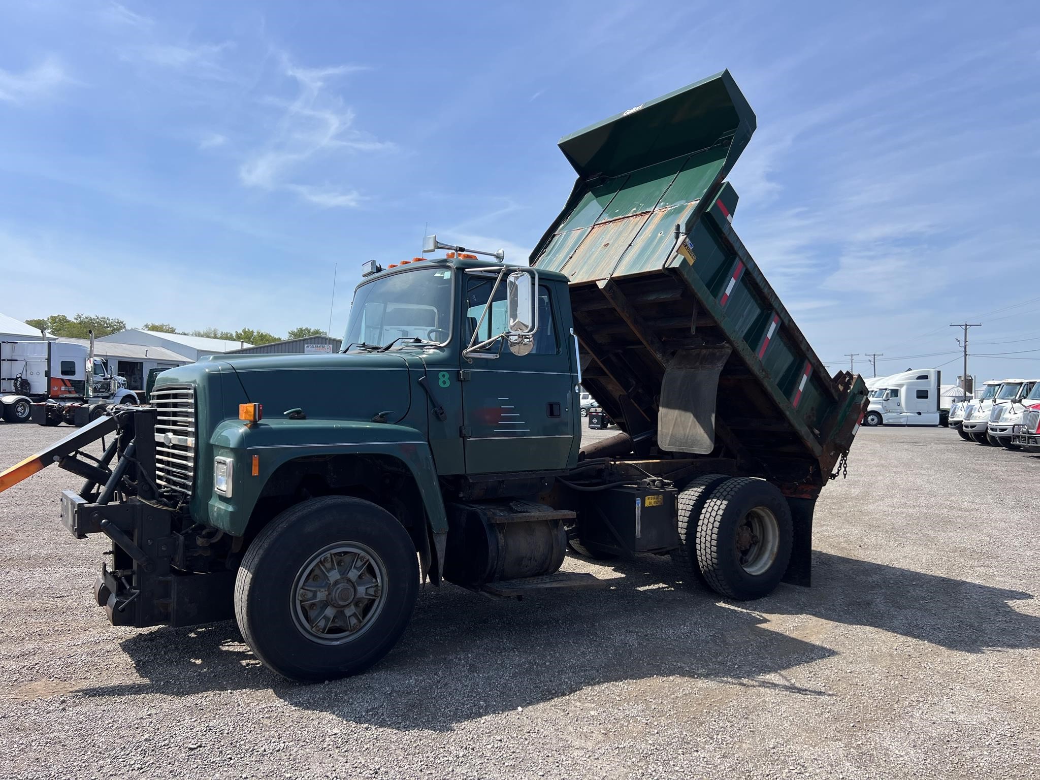 1997 FORD L8000 - image 5 of 6