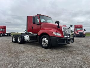 2019 INTERNATIONAL LT 9024447992