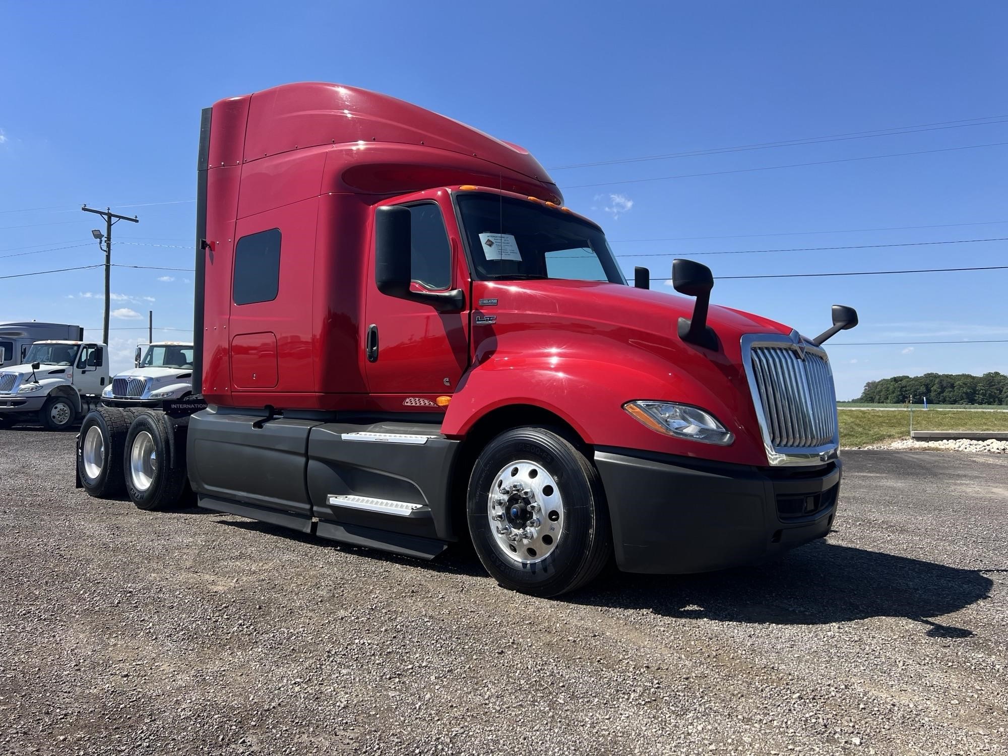 2019 INTERNATIONAL LT - image 3 of 6