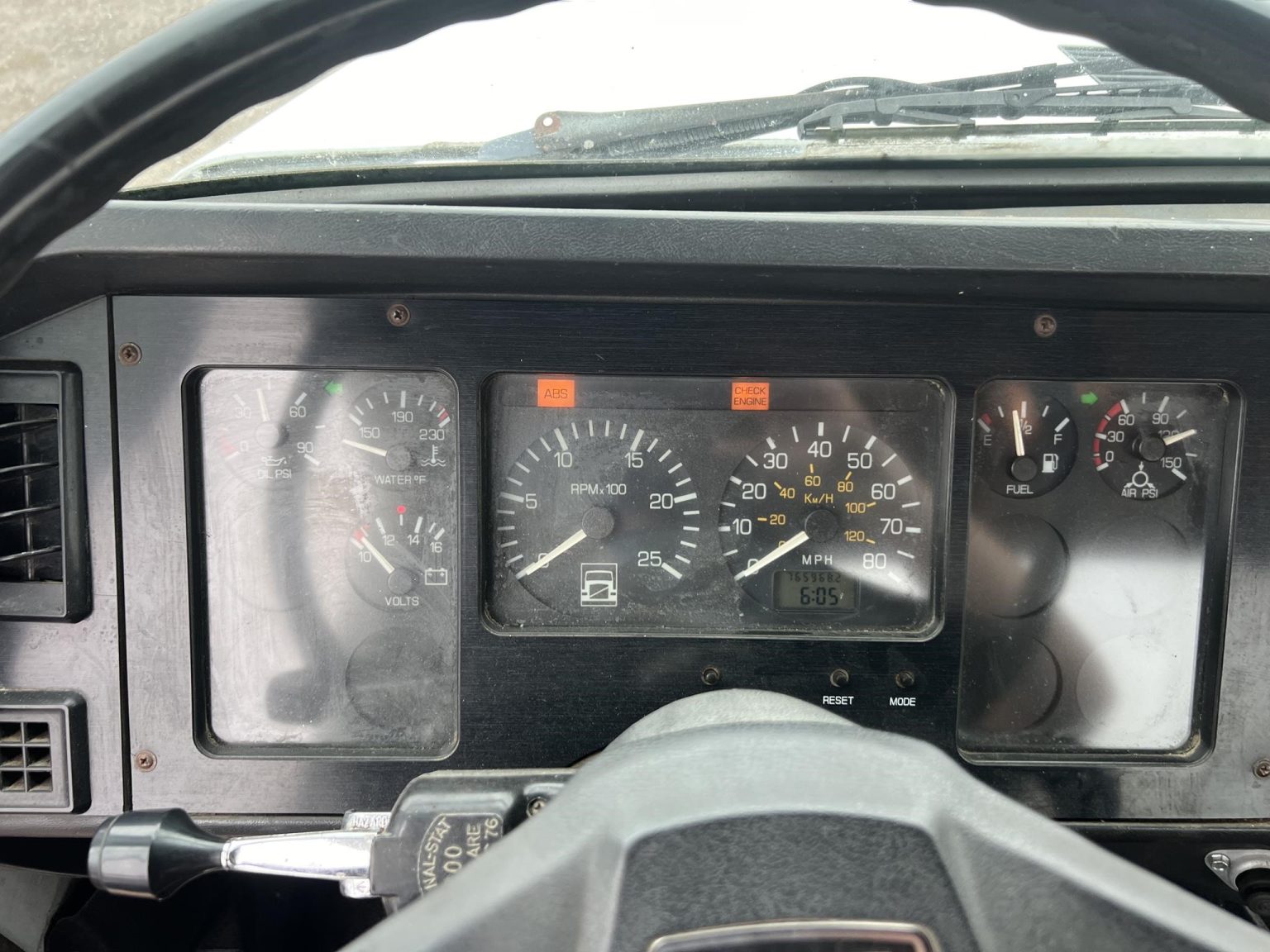 1994 VOLVO WG64 - Selking International | Trucks, Service, and Parts in