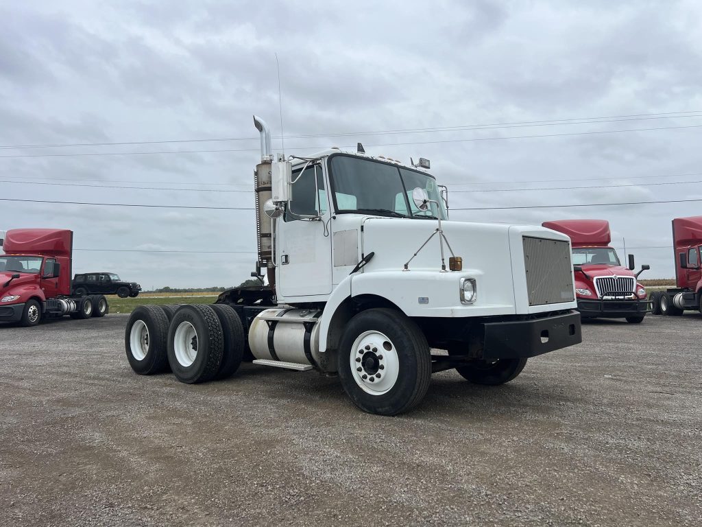 1994 VOLVO WG64 - Selking International | Trucks, Service, and Parts in
