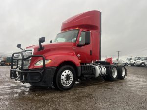 2019 INTERNATIONAL LT 9035693403