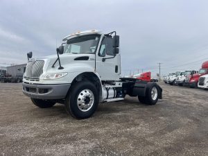 2019 INTERNATIONAL DURASTAR 4400 9040840283