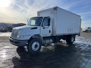 2017 INTERNATIONAL DURASTAR 4400 9041712457