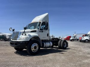 2018 INTERNATIONAL DURASTAR 4400 9053343074