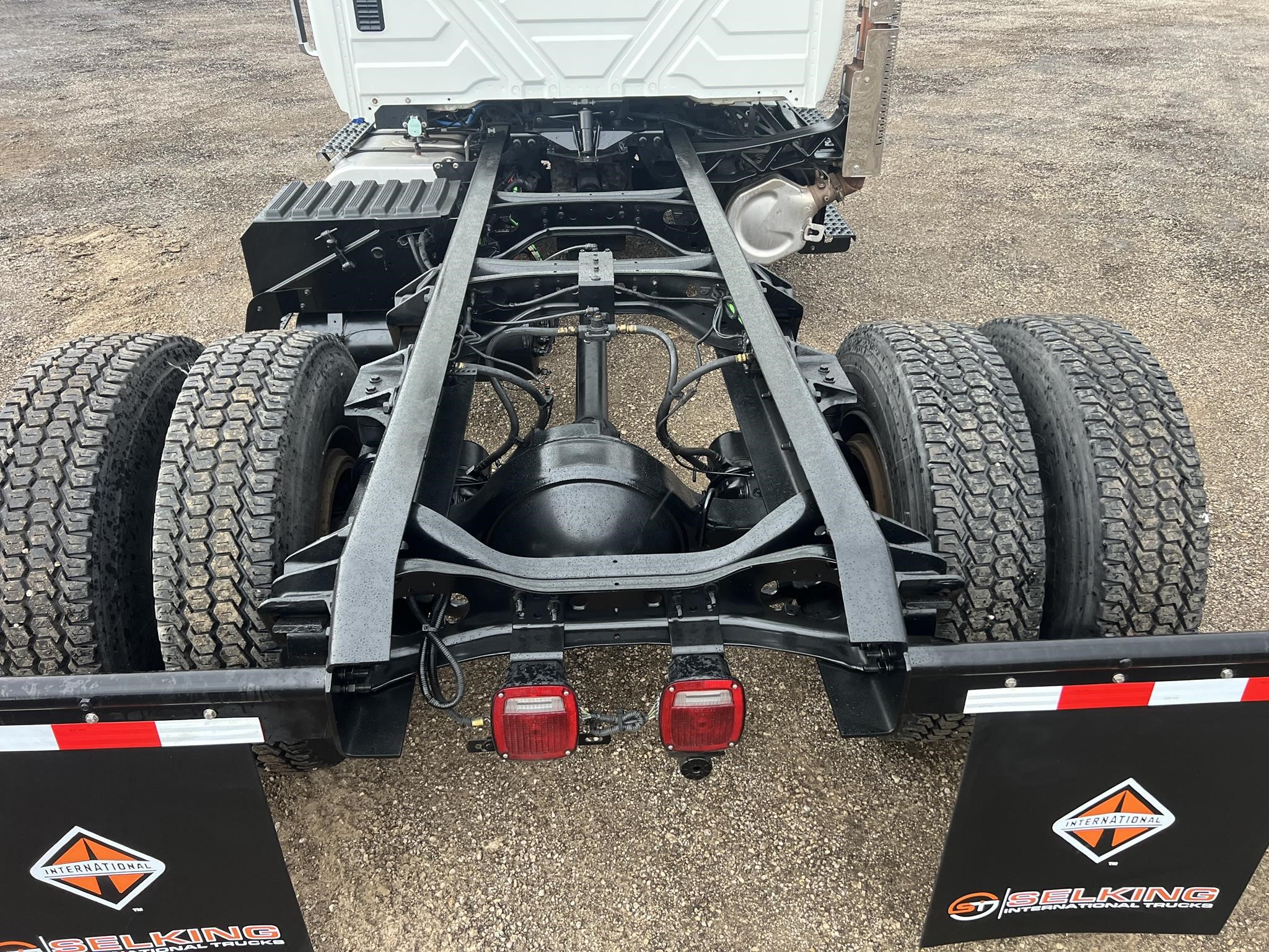 2019 INTERNATIONAL DURASTAR 4400 - image 6 of 6