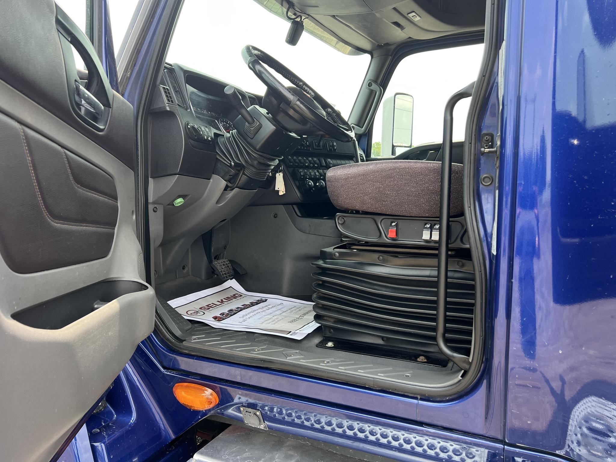 2022 INTERNATIONAL LT 9069705169 2022 INTERNATIONAL LT 9069705169