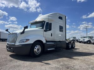 2019 INTERNATIONAL LT 10006761935