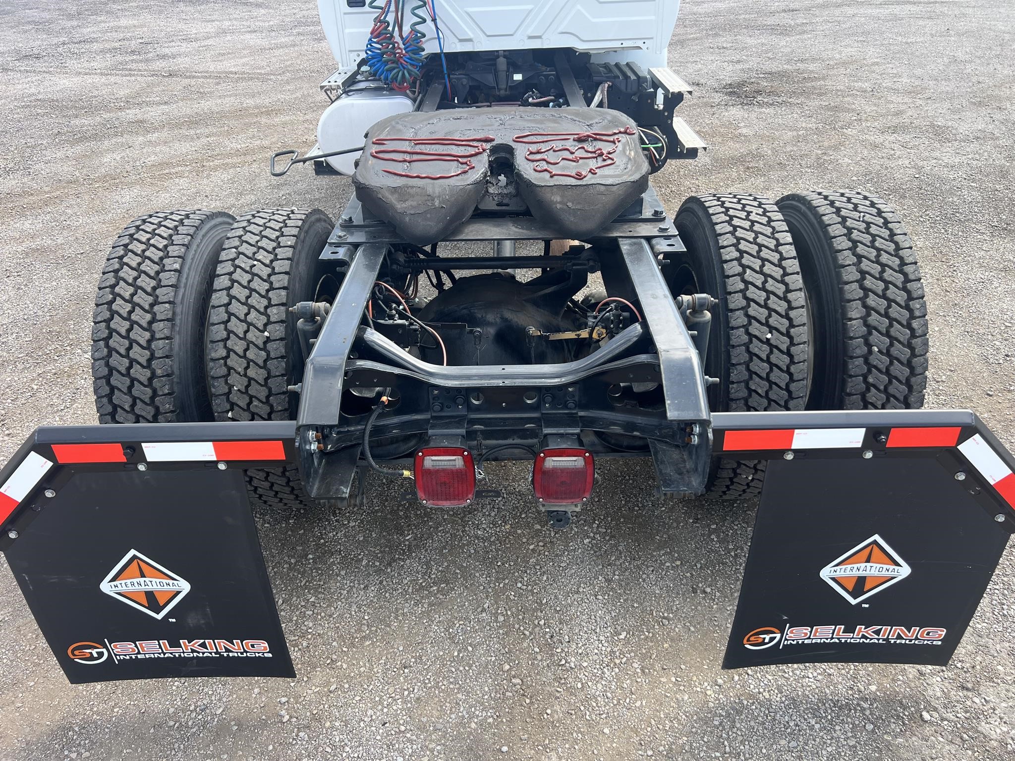 2019 INTERNATIONAL DURASTAR 4400 - image 5 of 6