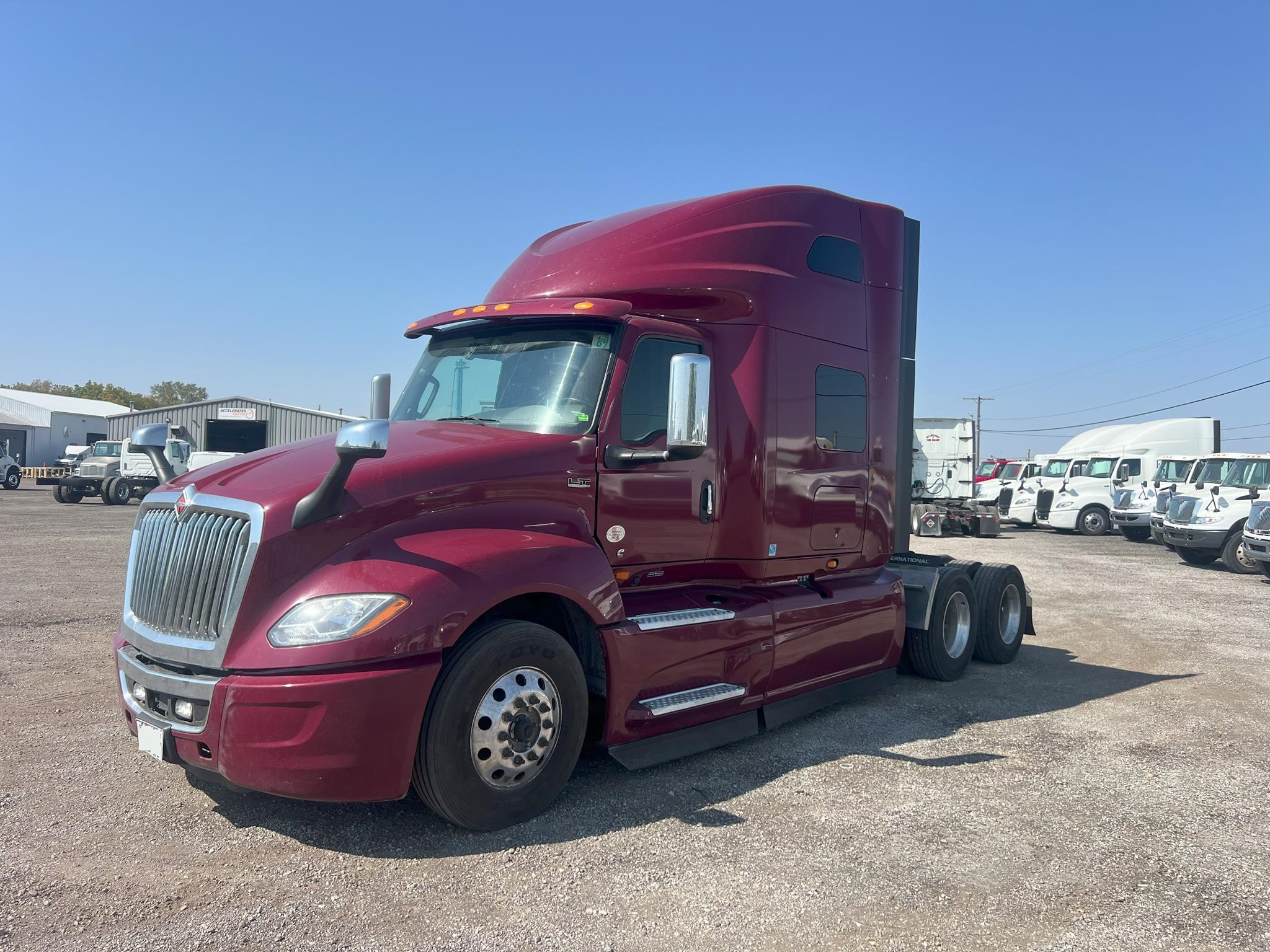 2023 INTERNATIONAL LT - image 1 of 6