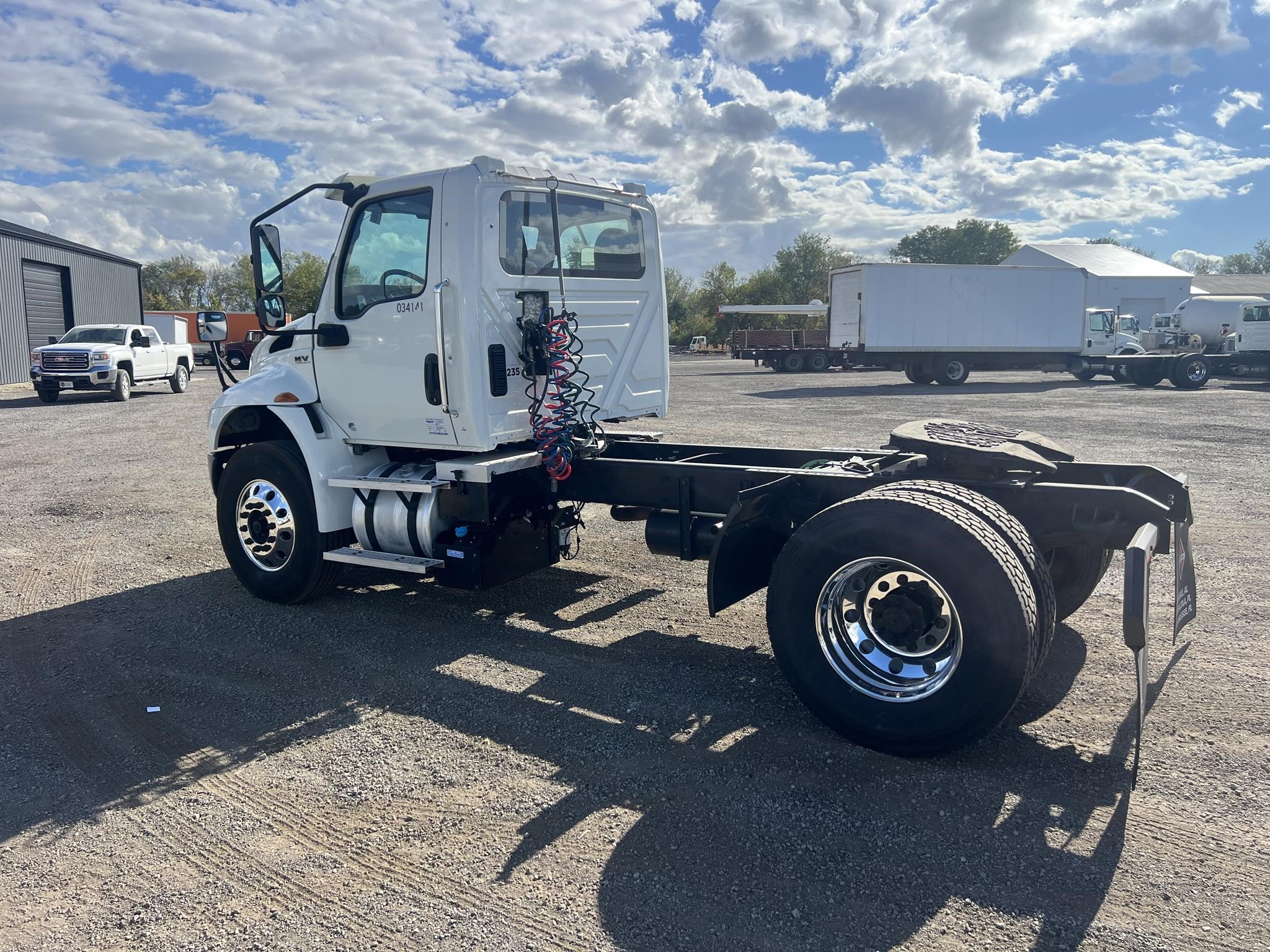 2020 INTERNATIONAL MV - image 4 of 6
