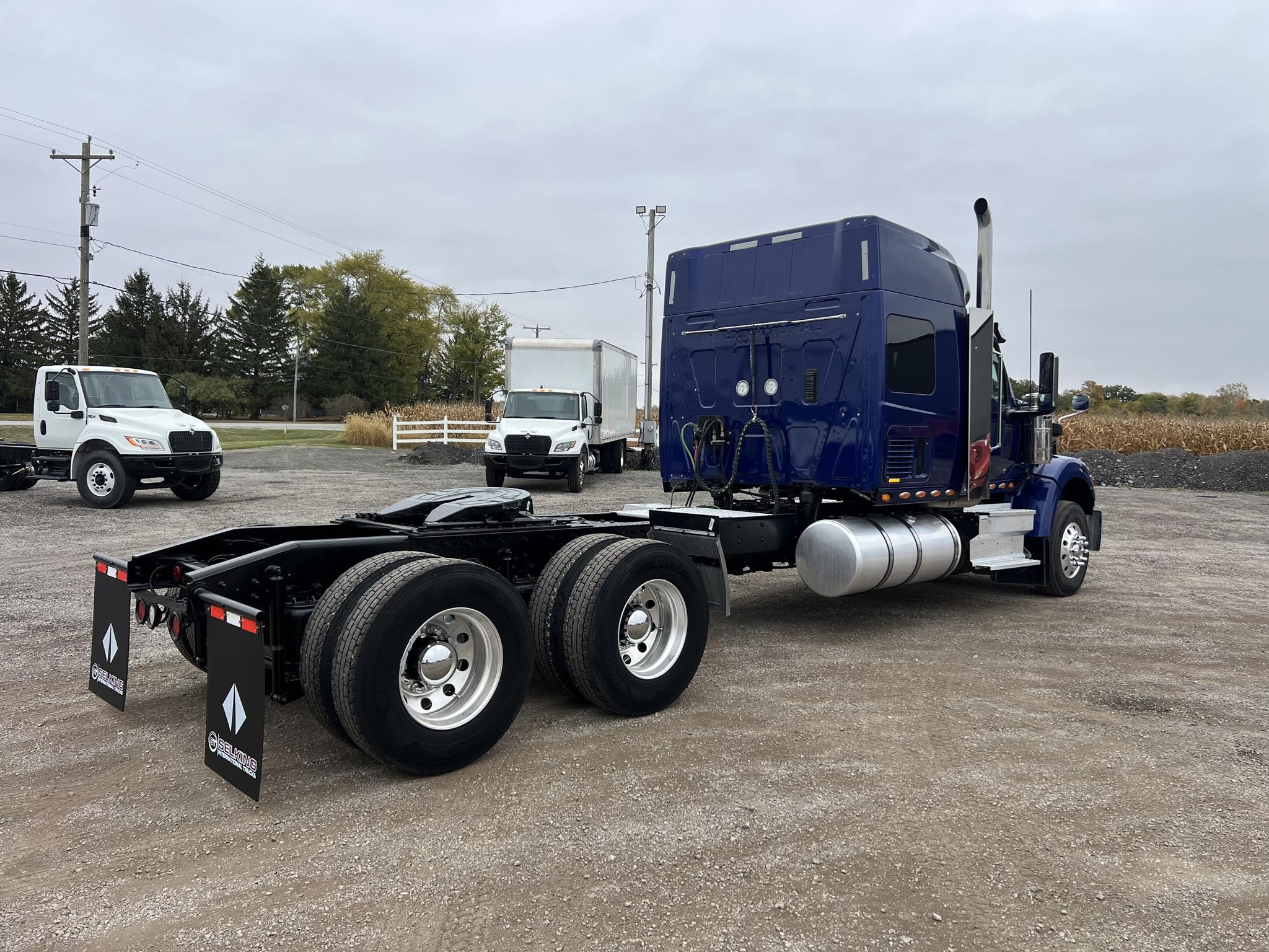 2023 INTERNATIONAL HX 2023 INTERNATIONAL HX - image 4 of 6