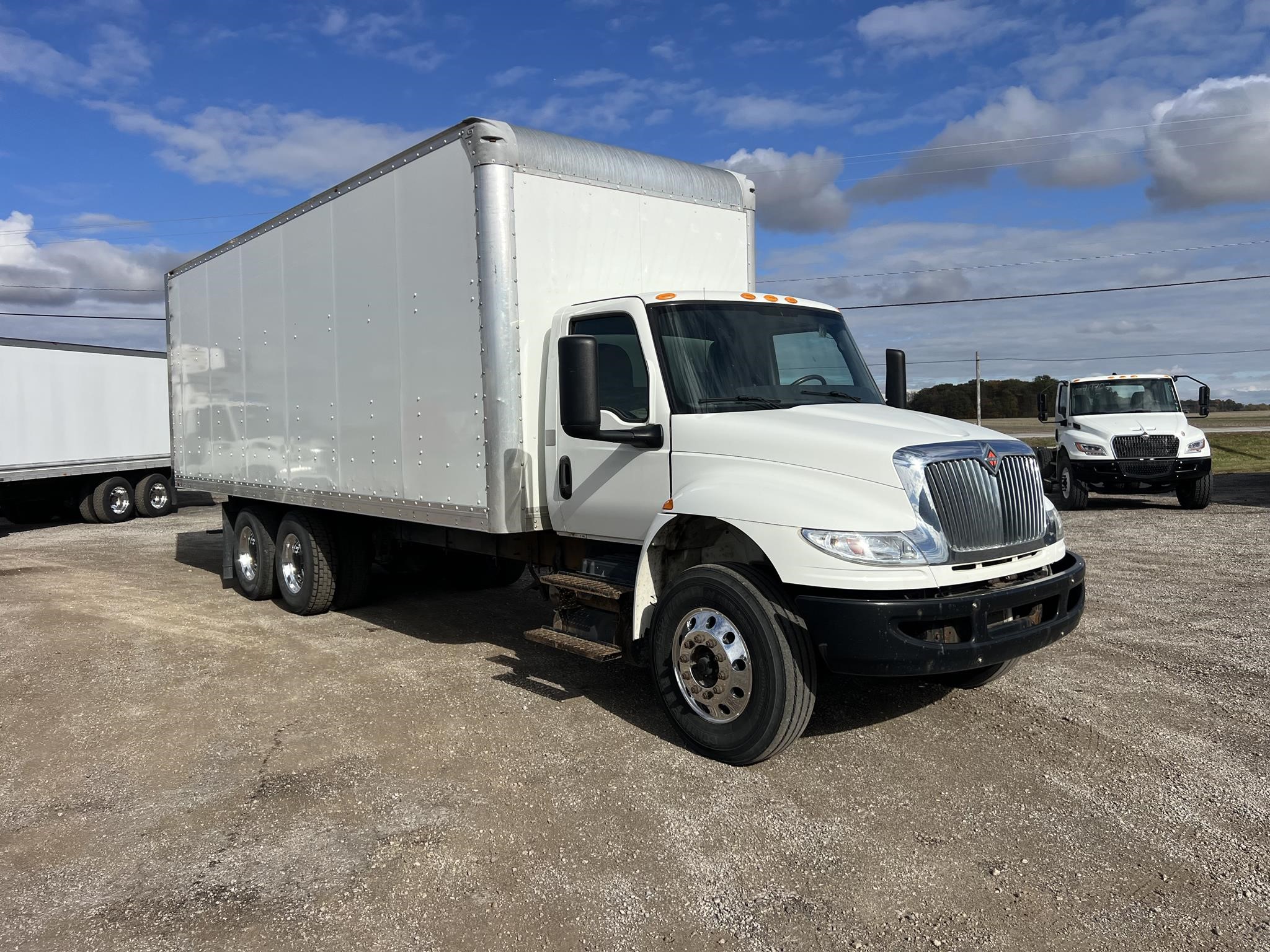 2020 INTERNATIONAL MV 2020 INTERNATIONAL MV - image 2 of 6