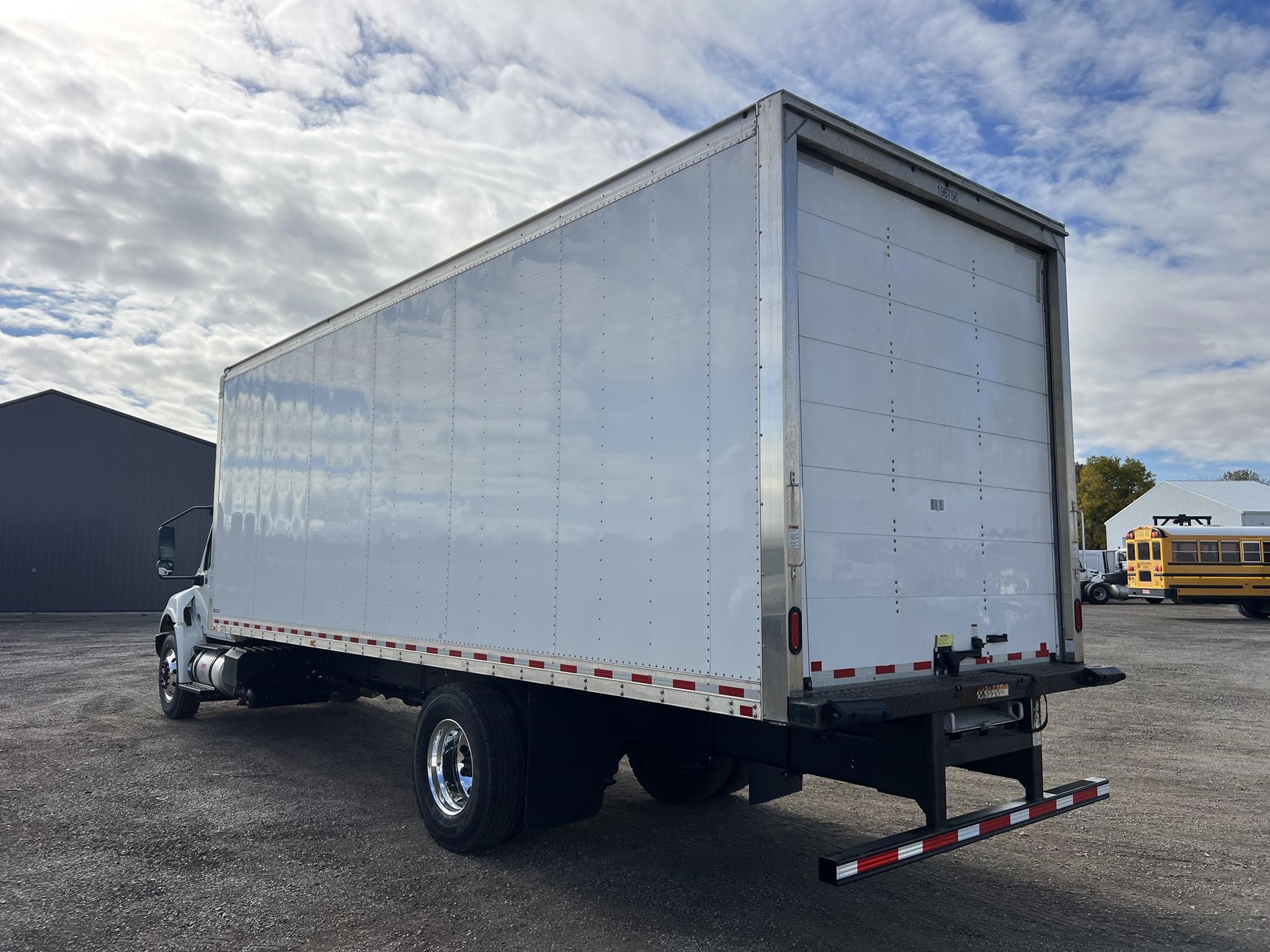 2024 INTERNATIONAL MV 2024 INTERNATIONAL MV - image 4 of 6