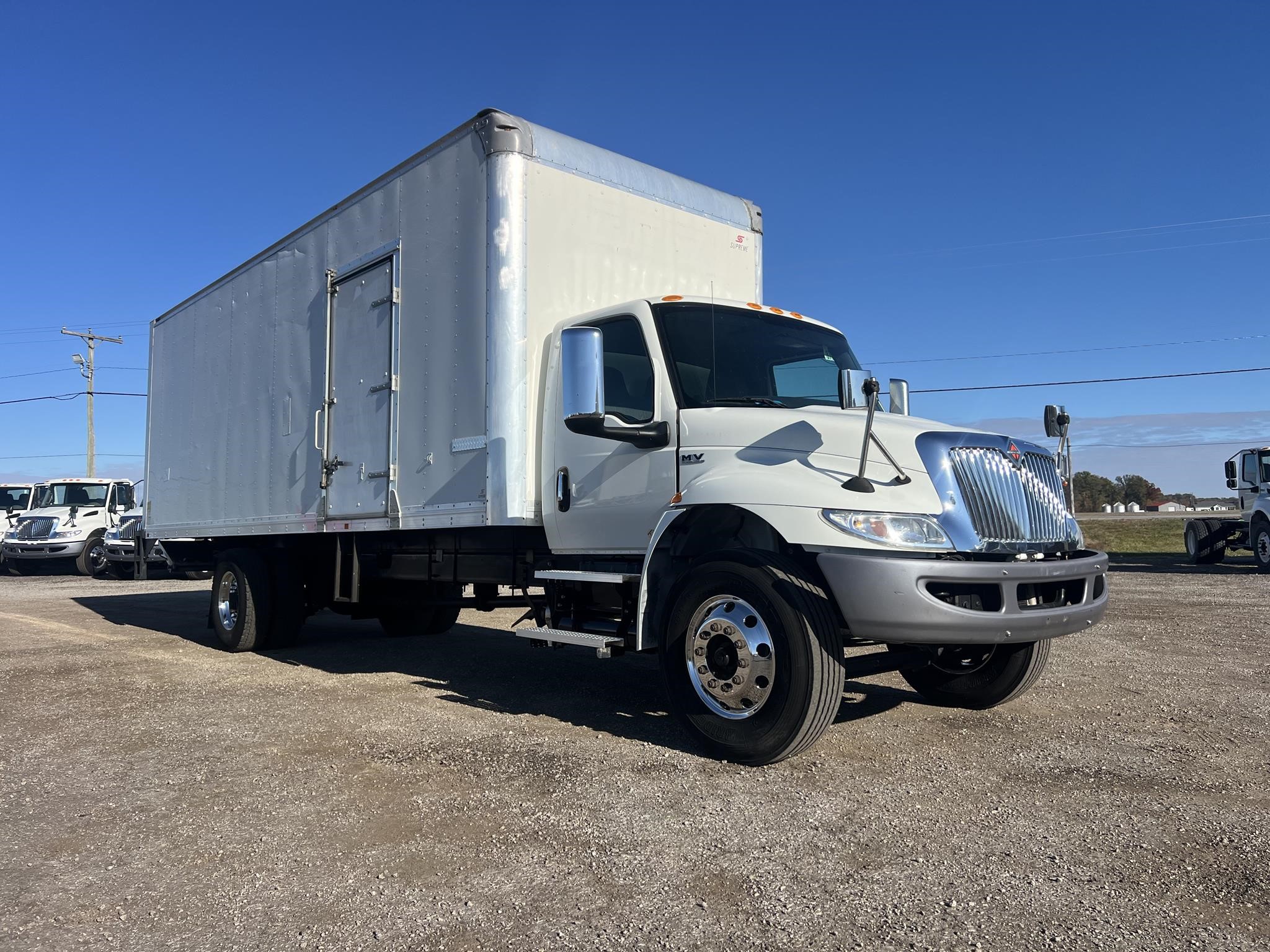 2020 INTERNATIONAL MV - image 2 of 6