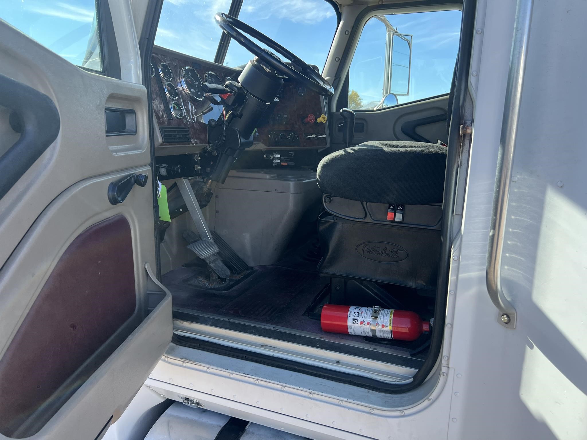 2005 INTERNATIONAL 9400 - image 6 of 6