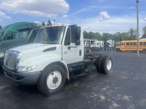 2006 INTERNATIONAL DURASTAR 4300 10024188626