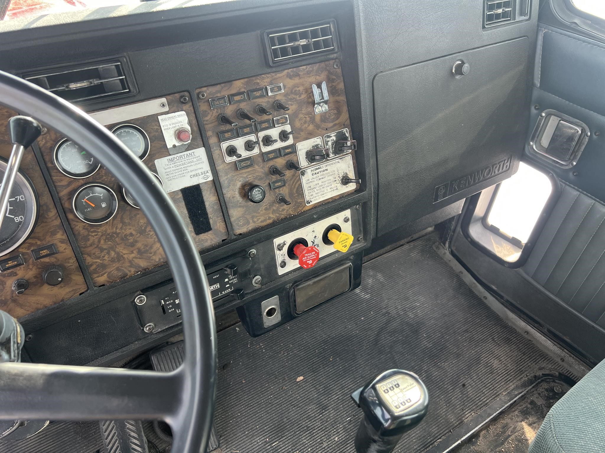 1994 KENWORTH T800 10024189080 1994 KENWORTH T800 10024189080