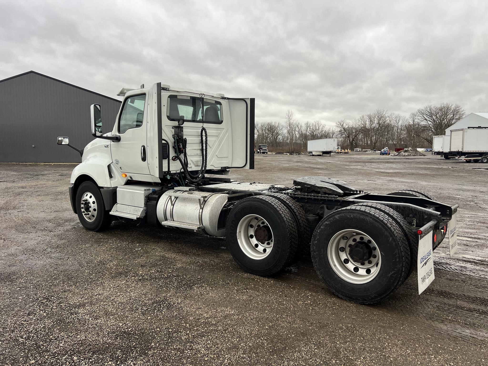 2021 INTERNATIONAL LT 10026539771 2021 INTERNATIONAL LT 10026539771