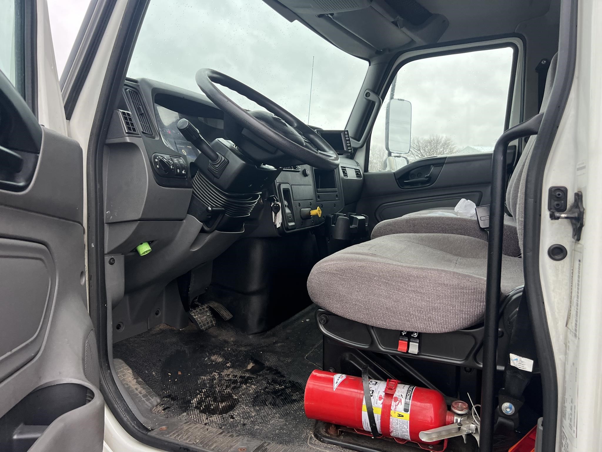 2020 INTERNATIONAL MV 2020 INTERNATIONAL MV - image 6 of 6