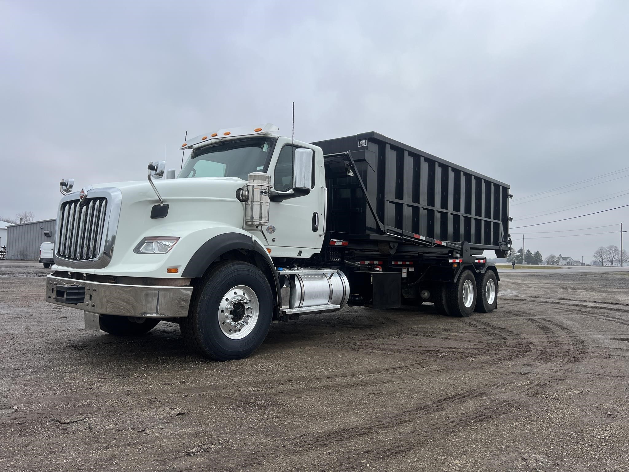 2022 INTERNATIONAL HX 2022 INTERNATIONAL HX - image 1 of 6