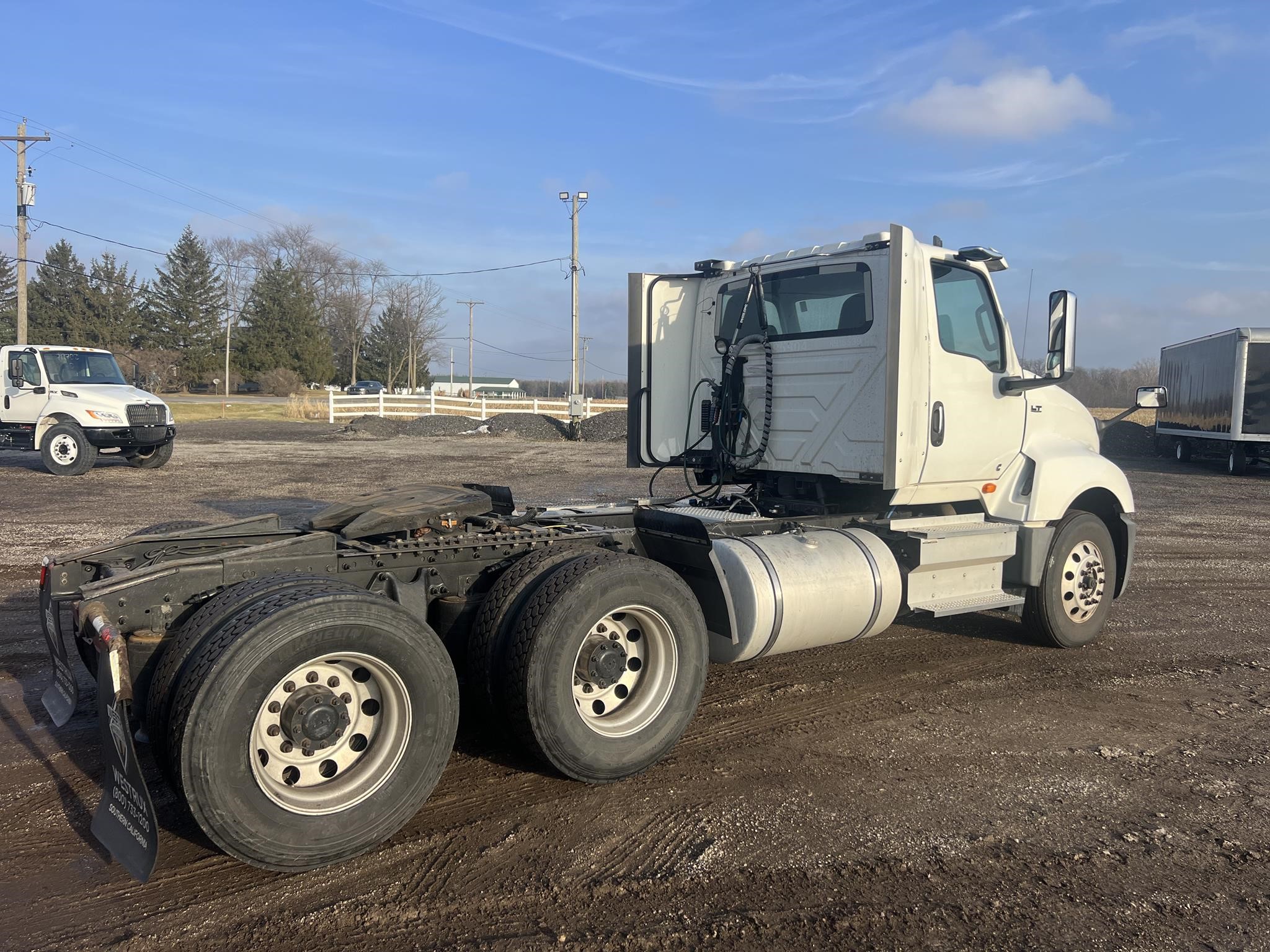 2019 INTERNATIONAL LT 10027388664 2019 INTERNATIONAL LT 10027388664