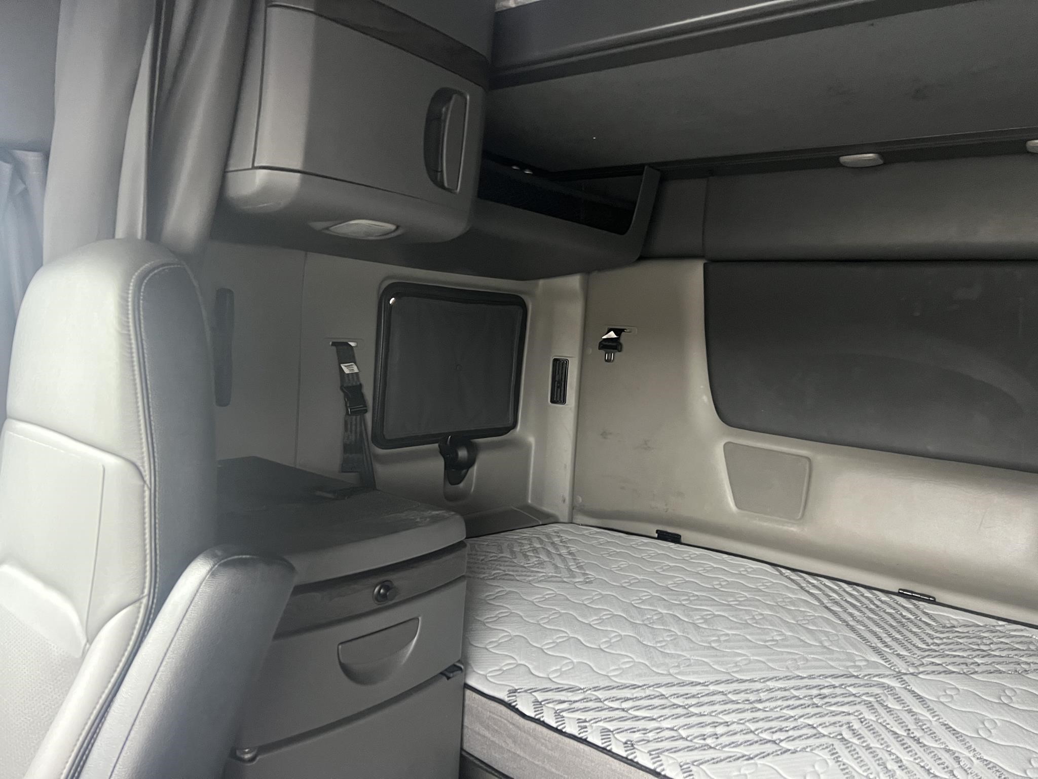 2023 INTERNATIONAL LT 10027600794 2023 INTERNATIONAL LT 10027600794