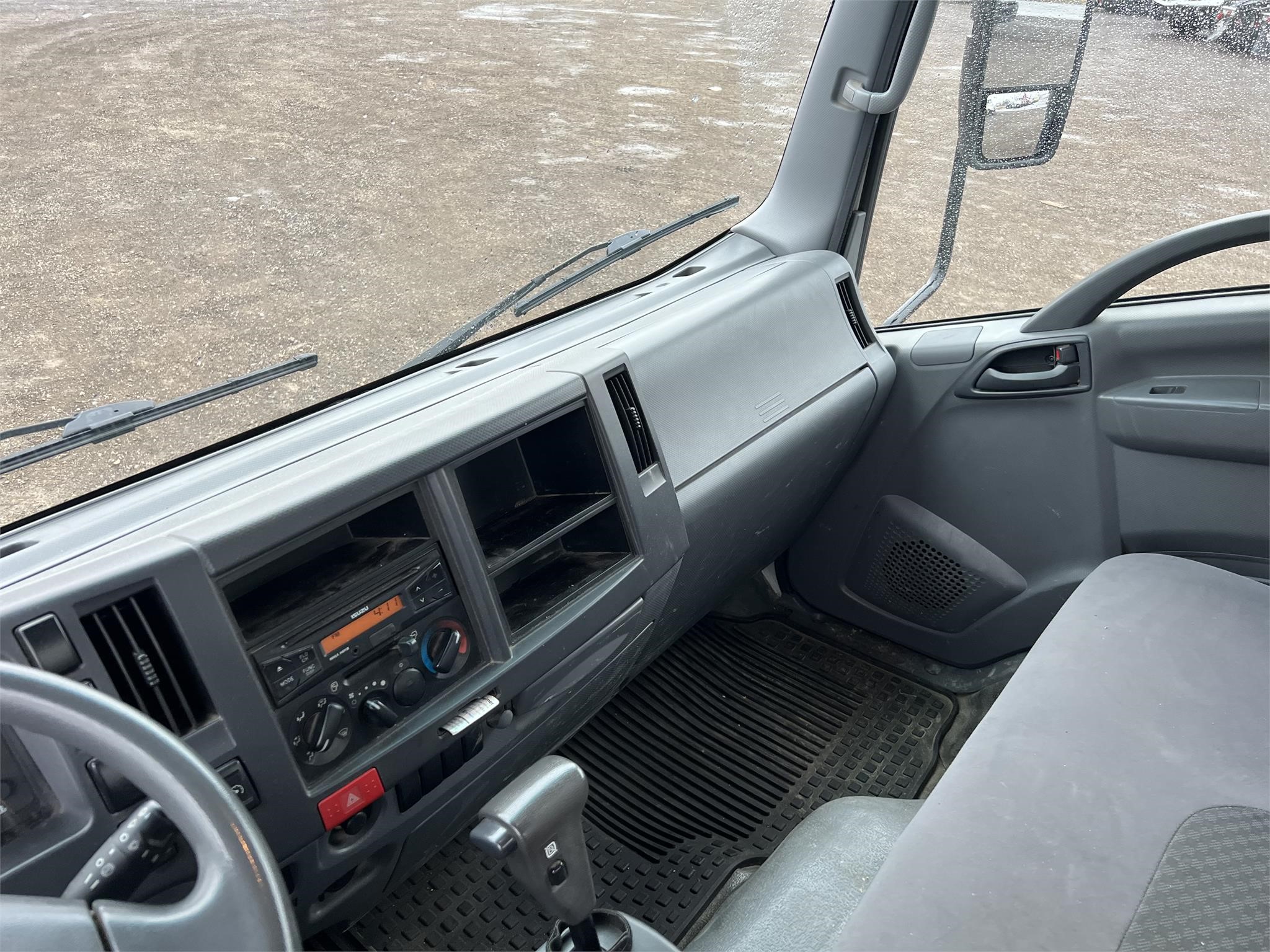 2015 ISUZU NPR XD 8015344232 2015 ISUZU NPR XD 8015344232