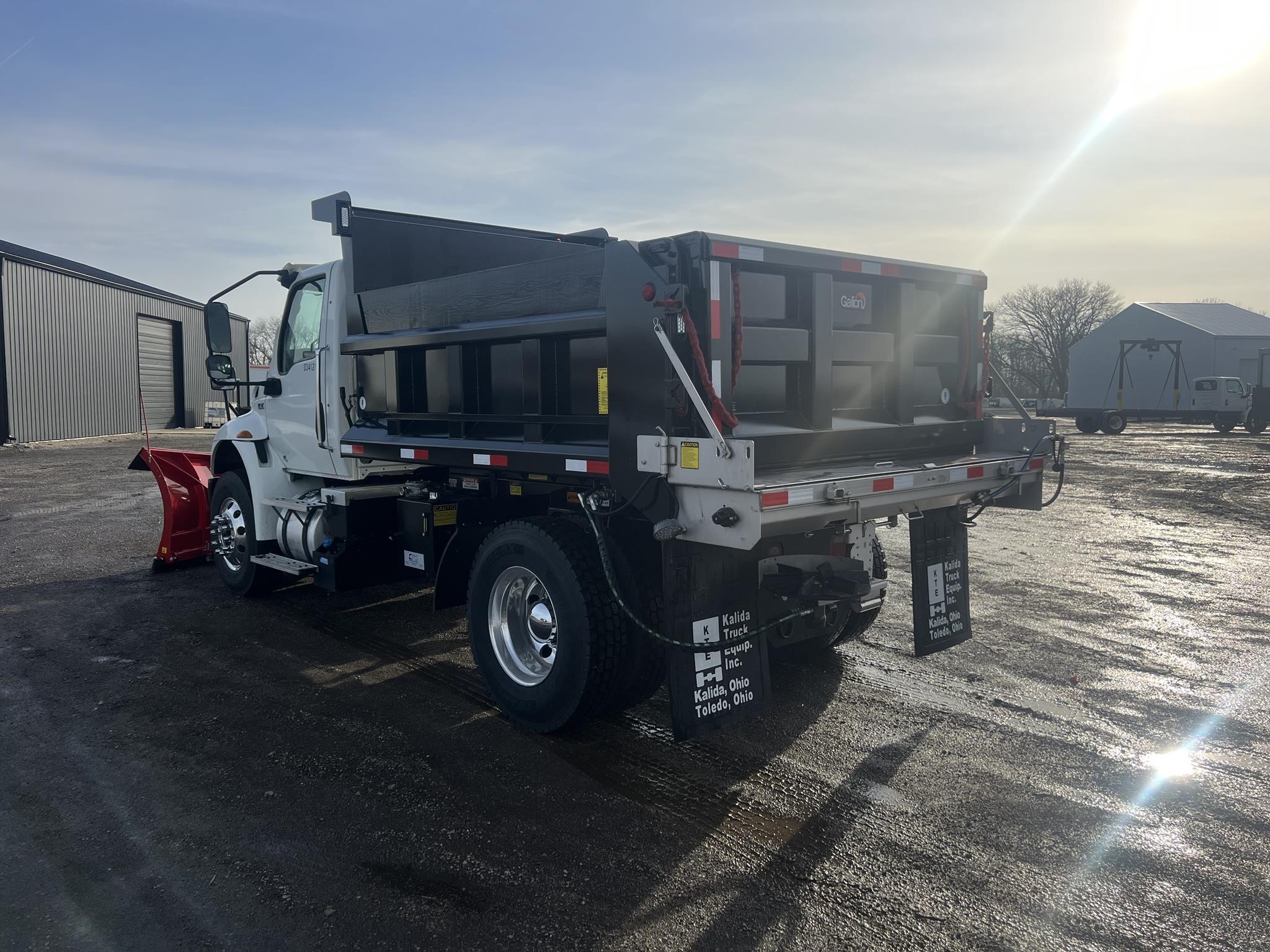 2020 INTERNATIONAL MV 2020 INTERNATIONAL MV - image 4 of 6