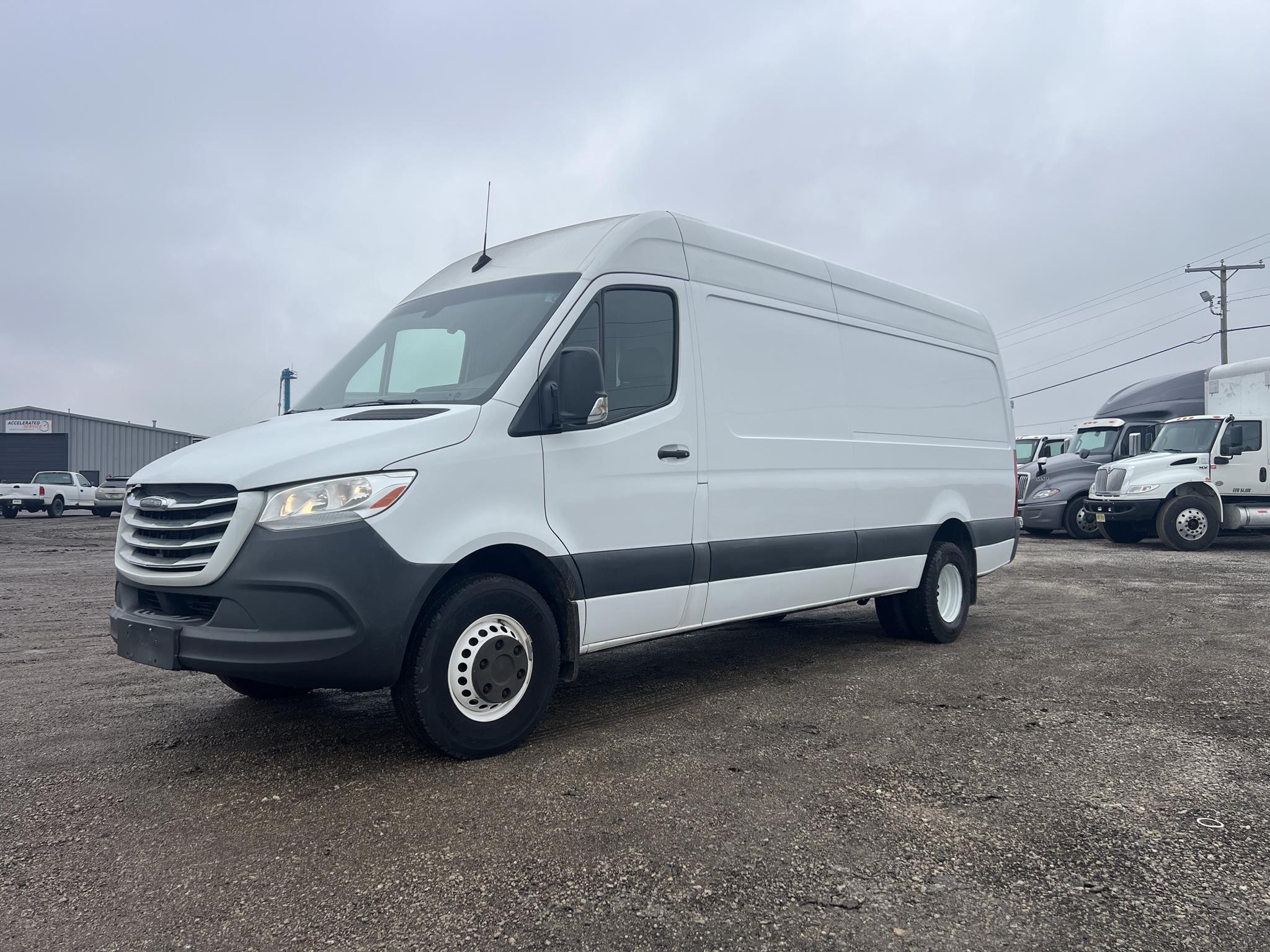 2019 FREIGHTLINER SPRINTER 3500 2019 FREIGHTLINER SPRINTER 3500 - image 1 of 6