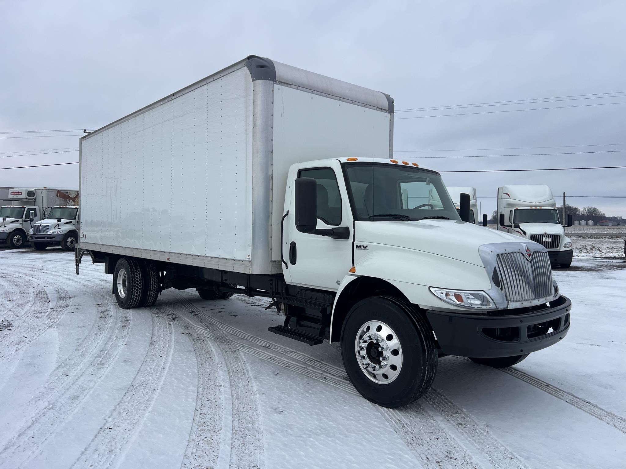 2022 INTERNATIONAL MV 2022 INTERNATIONAL MV - image 2 of 6