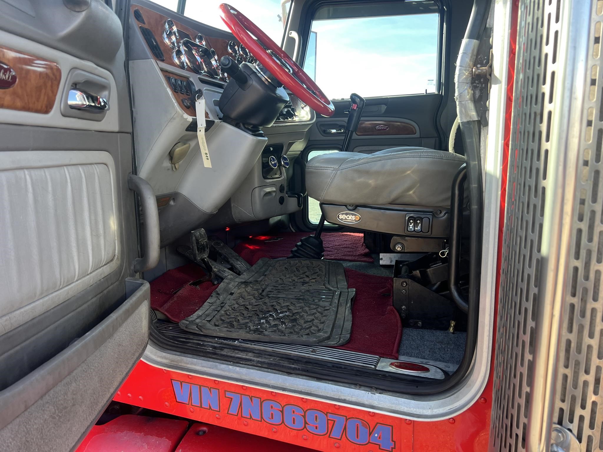 2007 PETERBILT 386 11001651123 2007 PETERBILT 386 11001651123