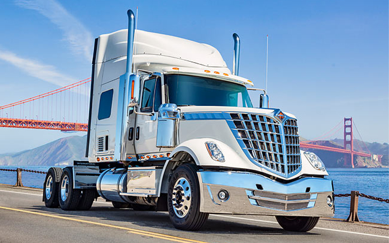 International (Navistar) LoneStar International (Navistar) LoneStar - image 1 of 4