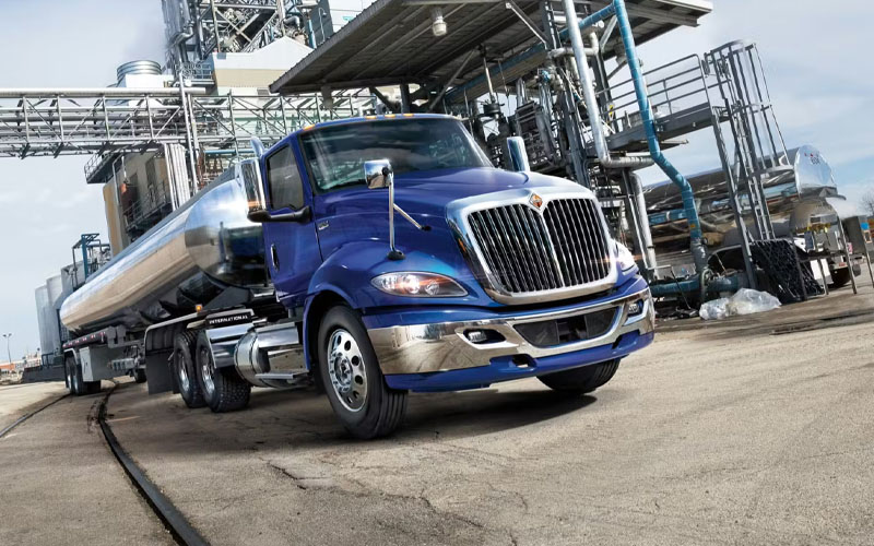 International (Navistar) RH Series International (Navistar) RH Series - image 1 of 4