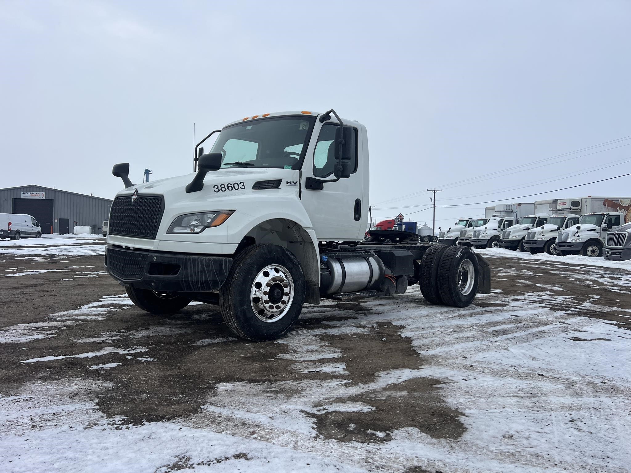 2023 INTERNATIONAL MV 2023 INTERNATIONAL MV - image 1 of 6