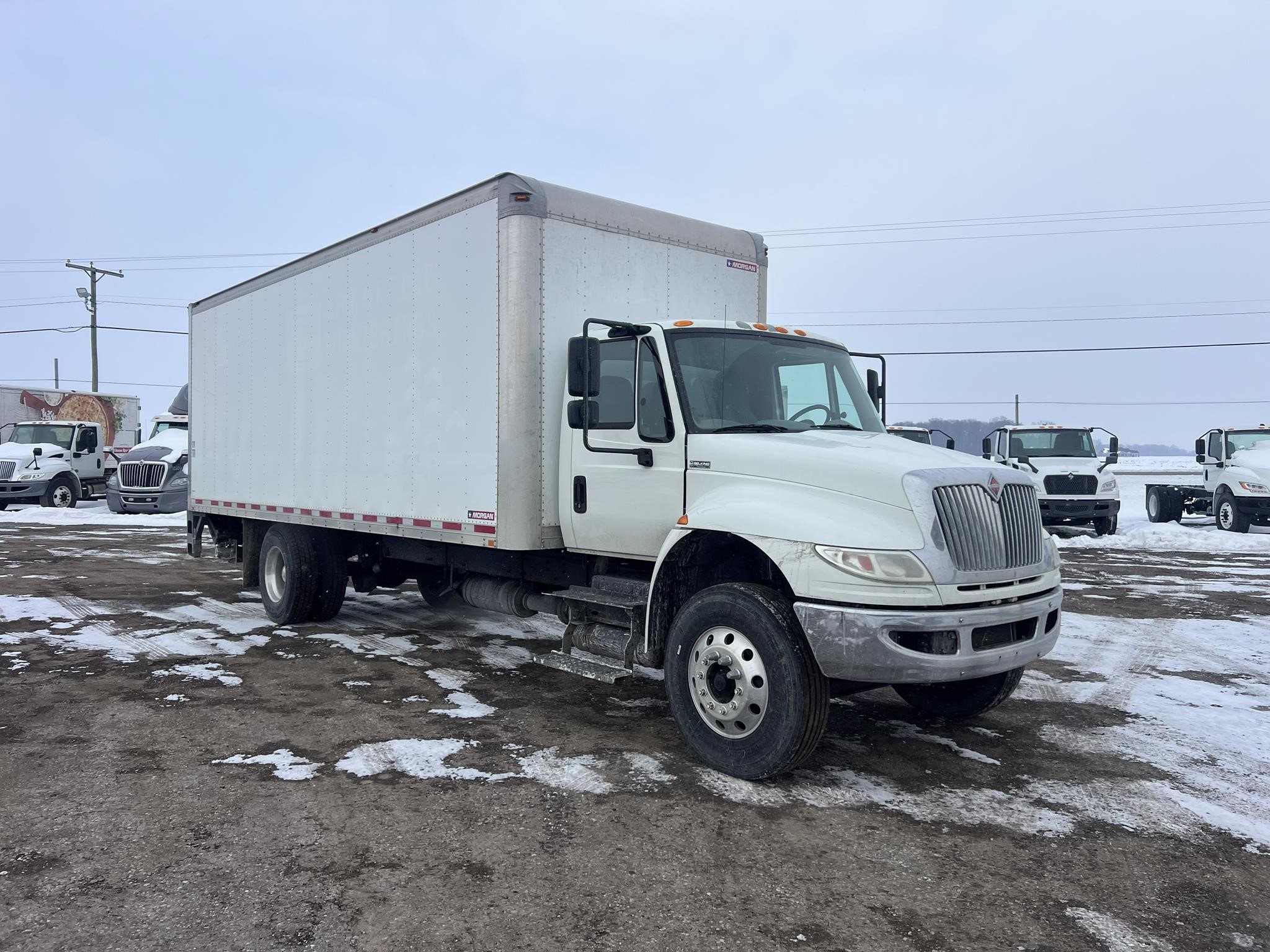 2017 INTERNATIONAL DURASTAR 4300 2017 INTERNATIONAL DURASTAR 4300 - image 1 of 6