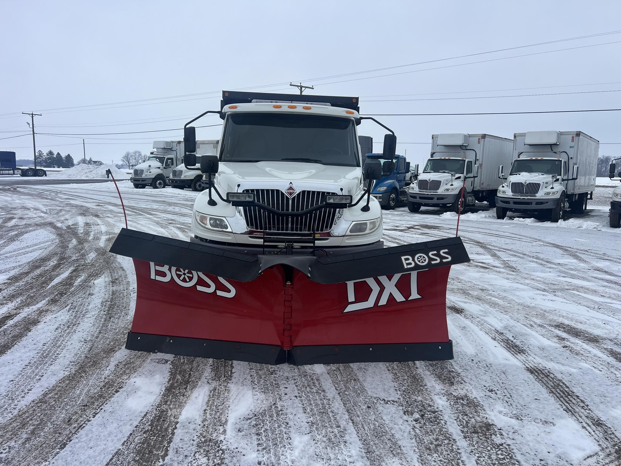 2020 INTERNATIONAL MV 2020 INTERNATIONAL MV - image 2 of 6