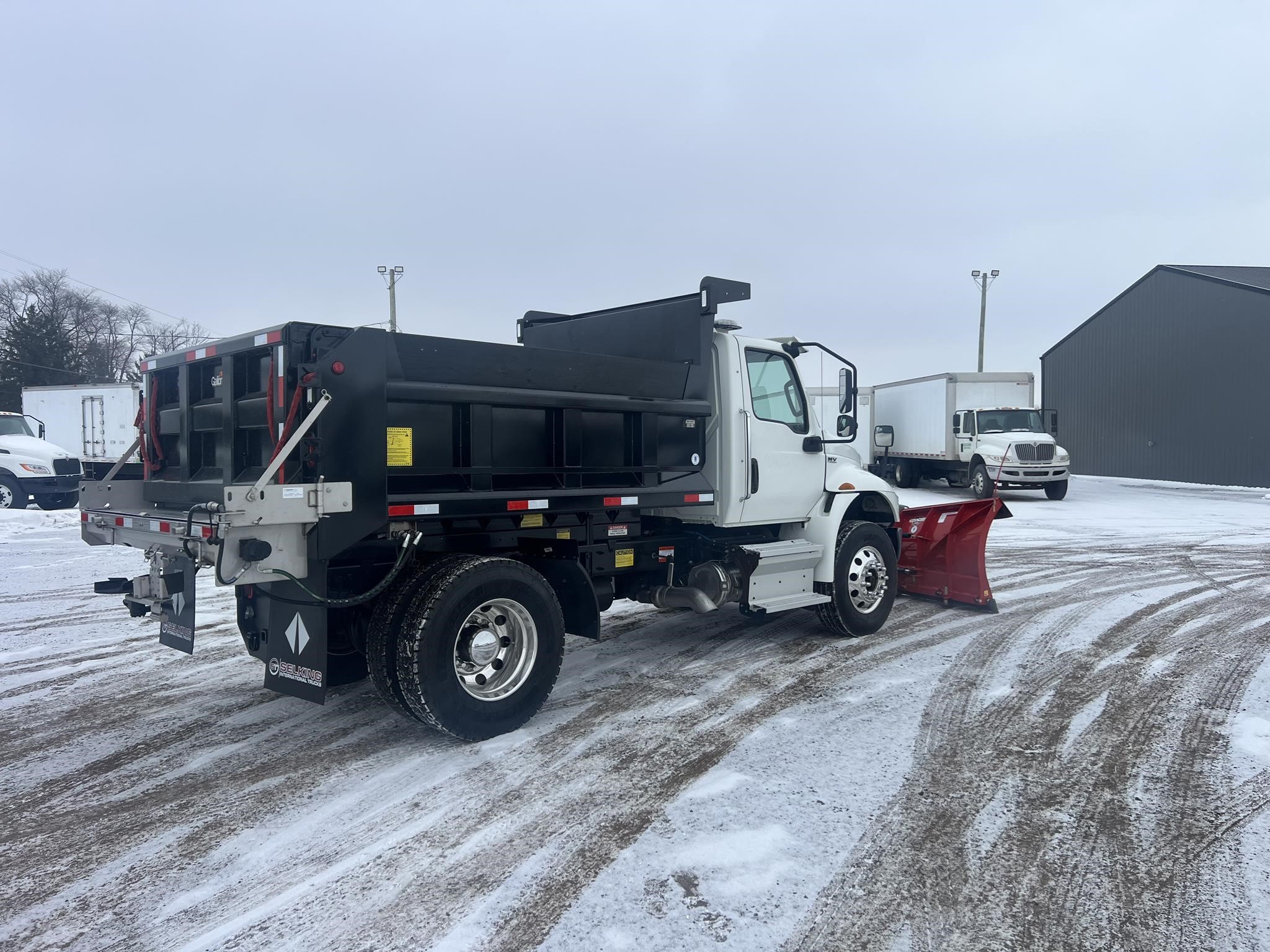 2020 INTERNATIONAL MV 2020 INTERNATIONAL MV - image 4 of 6