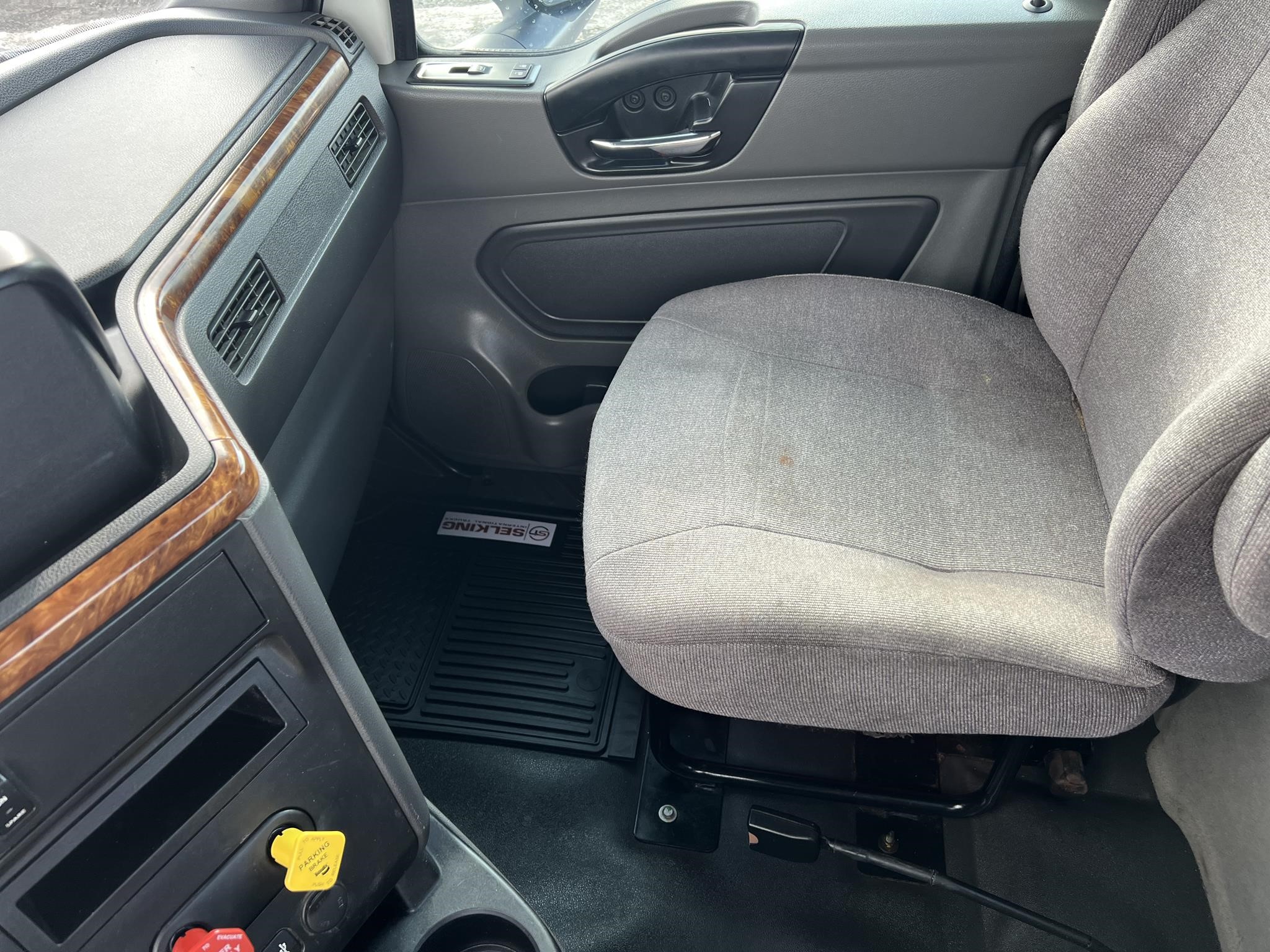 2021 INTERNATIONAL LT 11003337067 2021 INTERNATIONAL LT 11003337067