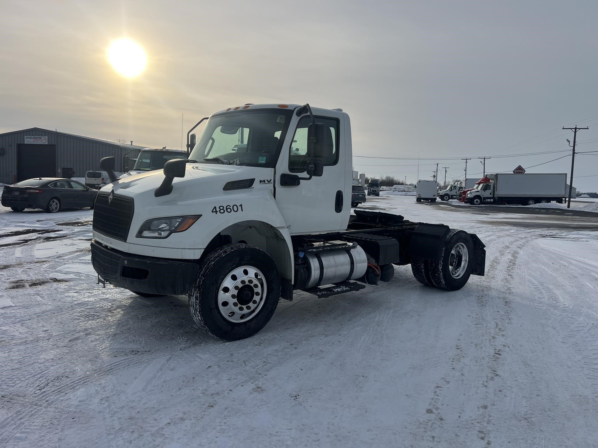 2024 INTERNATIONAL MV 2024 INTERNATIONAL MV - image 2 of 6