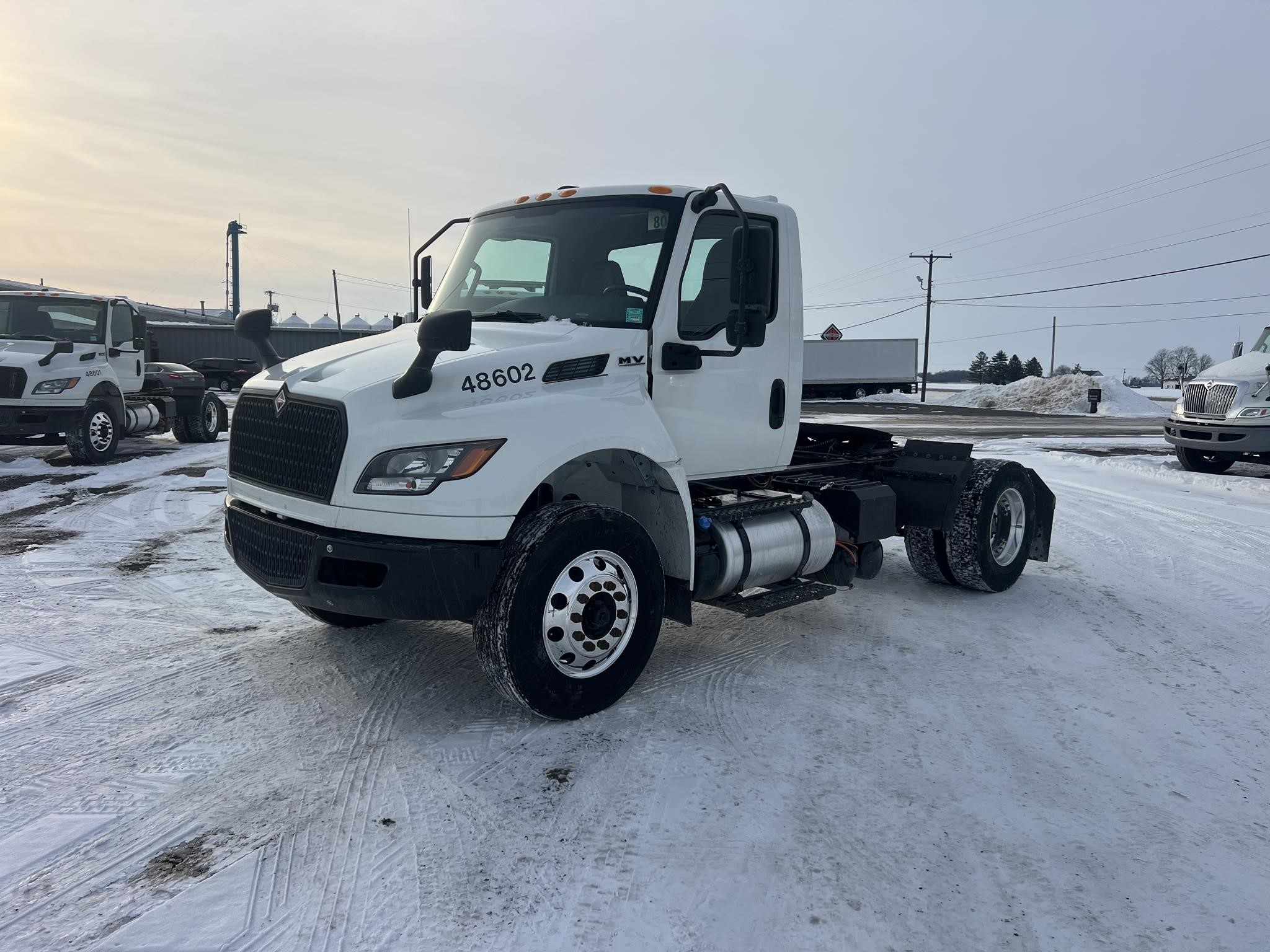 2024 INTERNATIONAL MV 2024 INTERNATIONAL MV - image 1 of 6