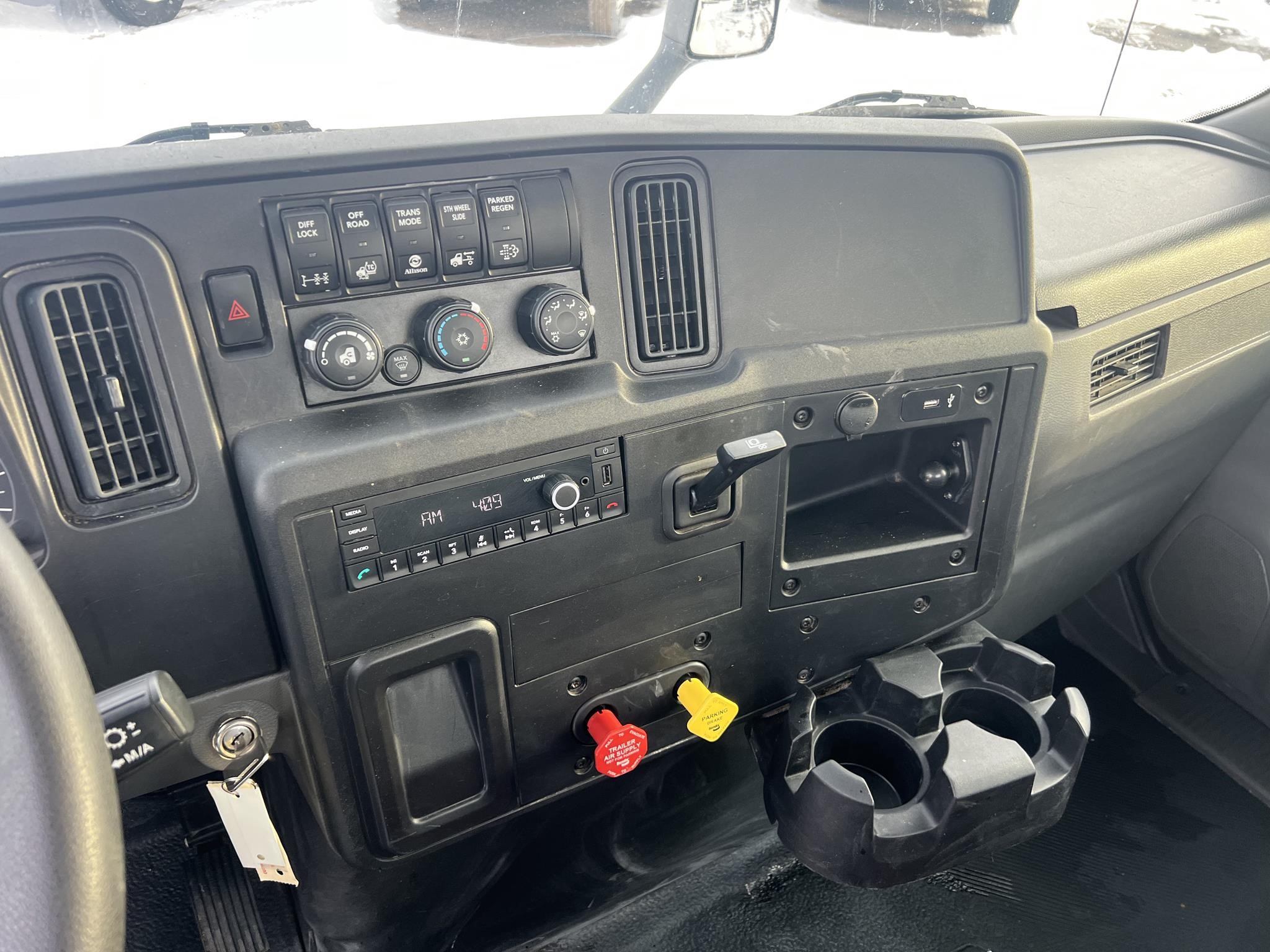 2023 INTERNATIONAL MV 11004303574 2023 INTERNATIONAL MV 11004303574