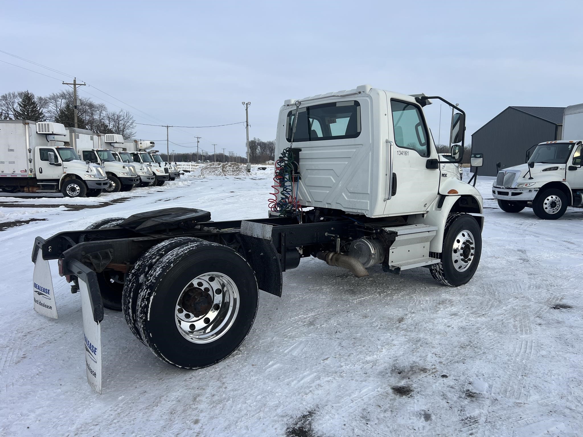 2021 INTERNATIONAL MV 2021 INTERNATIONAL MV - image 3 of 6