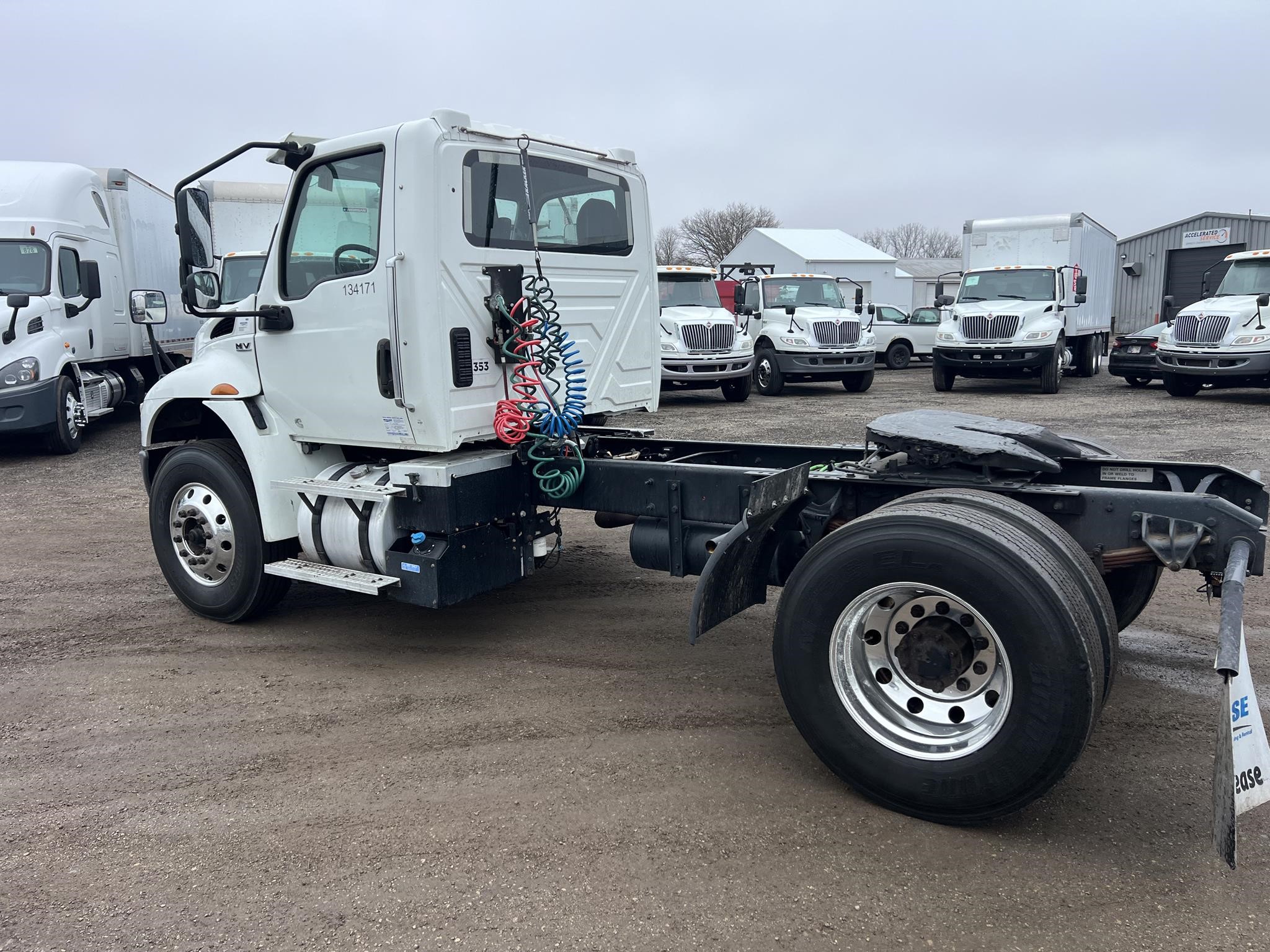 2021 INTERNATIONAL MV 2021 INTERNATIONAL MV - image 3 of 6