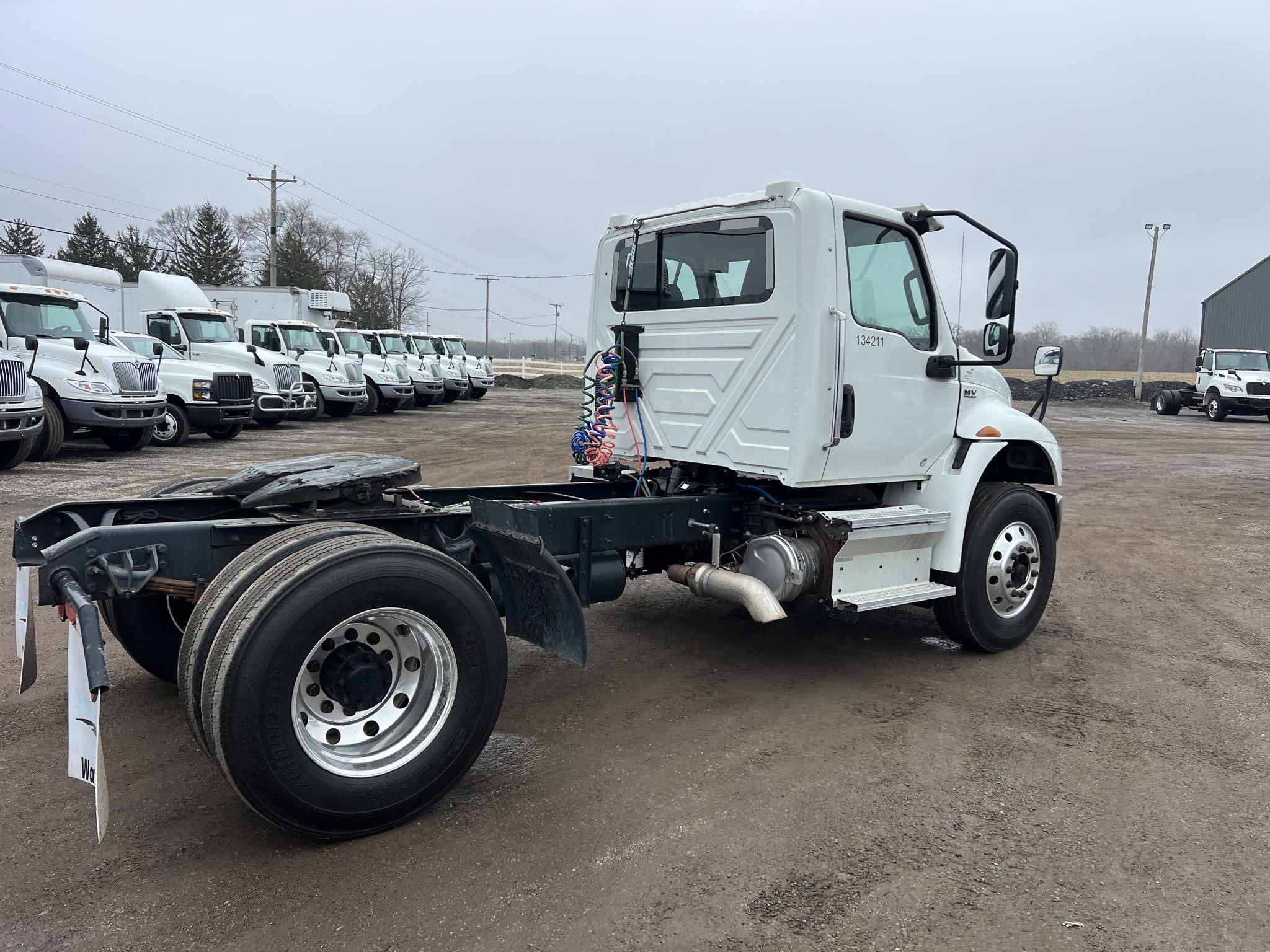 2021 INTERNATIONAL MV 2021 INTERNATIONAL MV - image 3 of 6